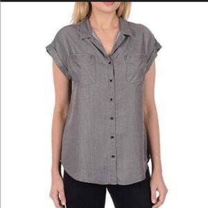 Jachs girlfriend short‎ sleeve button up size Small
